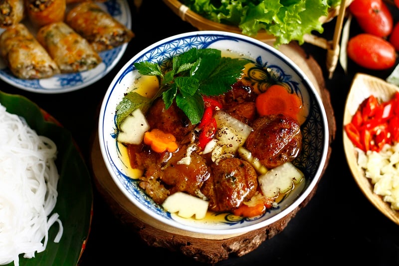 B&uacute;n Chả H&agrave; Nội
