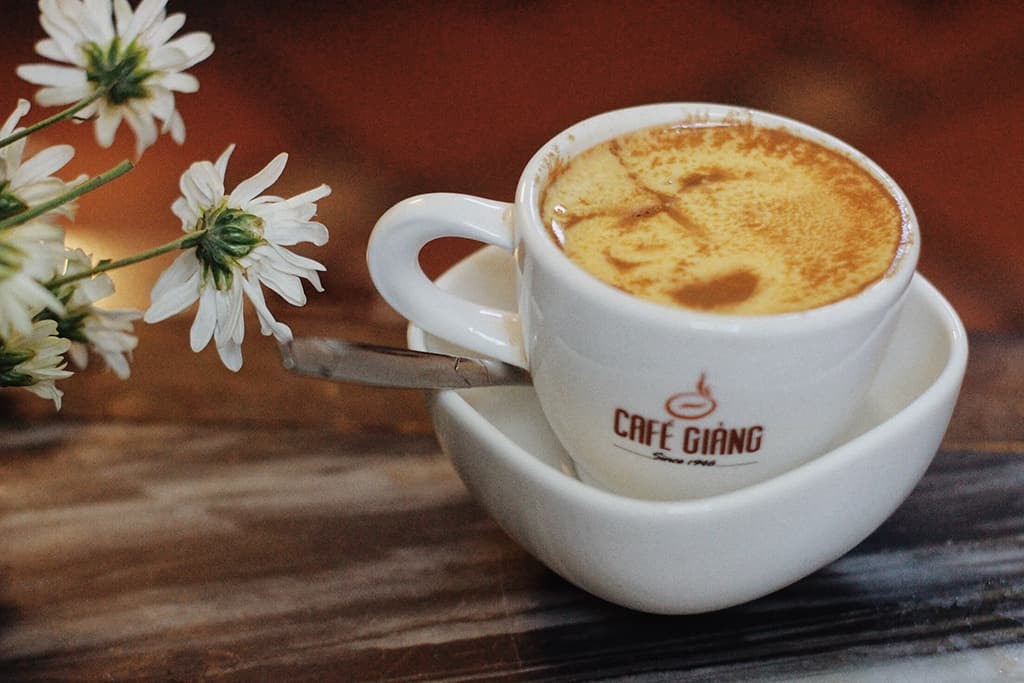 C&agrave; Ph&ecirc; Trứng - Egg Coffee
