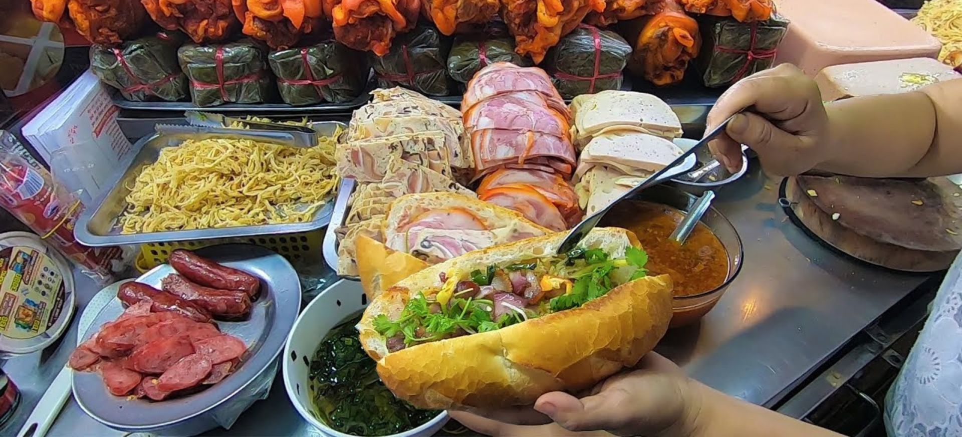 banh-mi-sai-gon-banner